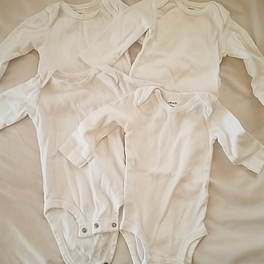 4 pair of long sleeve bodysuits